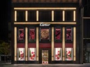 〈カルティエ〉で体感する、“贈る”ことの豊かさ！ ホリデーポップアップで出会う、パンテールが導く魔法の時間