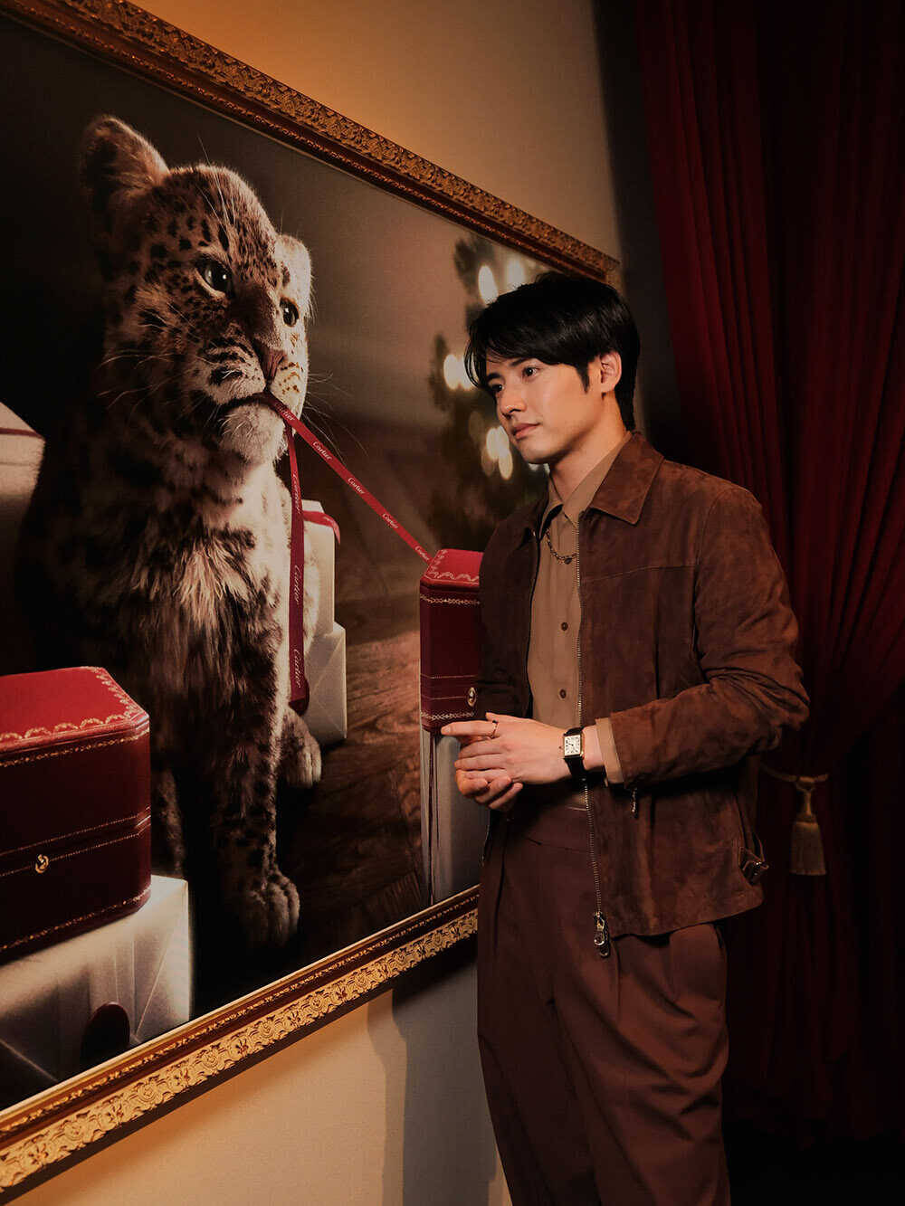 〈カルティエ〉で体感する、“贈る”ことの豊かさ！ ホリデーポップアップで出会う、パンテールが導く魔法の時間