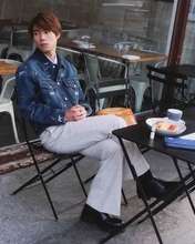 2026秋冬メンズ・ファッションショーに登場！　〈ルイ・ヴィトン〉を身にまとって、堀米雄斗さんがパリに舞い降りた！