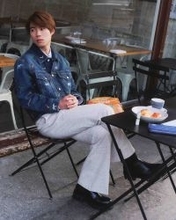 2026秋冬メンズ・ファッションショーに登場！　〈ルイ・ヴィトン〉を身にまとって、堀米雄斗さんがパリに舞い降りた！