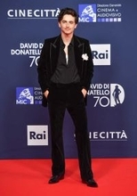 見逃せない人気スターの最新作！【ティモシー・シャラメ】主演、『マーティ・シュプリーム世界をつかめ』