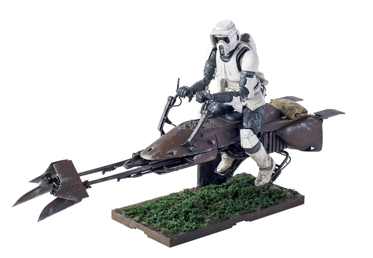 スター・ウォーズに登場するビークルに魅せられたコレクターによるXウイングなどのカスタムコレクション【前編】