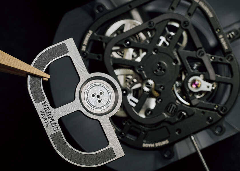 スポーツエレガンスな“エルメスH08”がスケルトンへ進化〈エルメス〉ウォッチメイキングの美学【Vol.3】