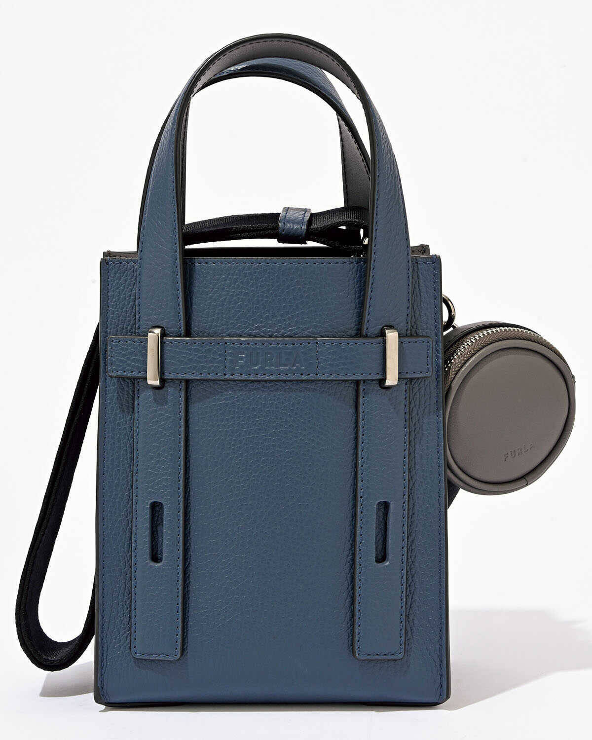 Catch the Wave！小物の収納もできる、チャ ー ムがアクセント増しのバッグ！