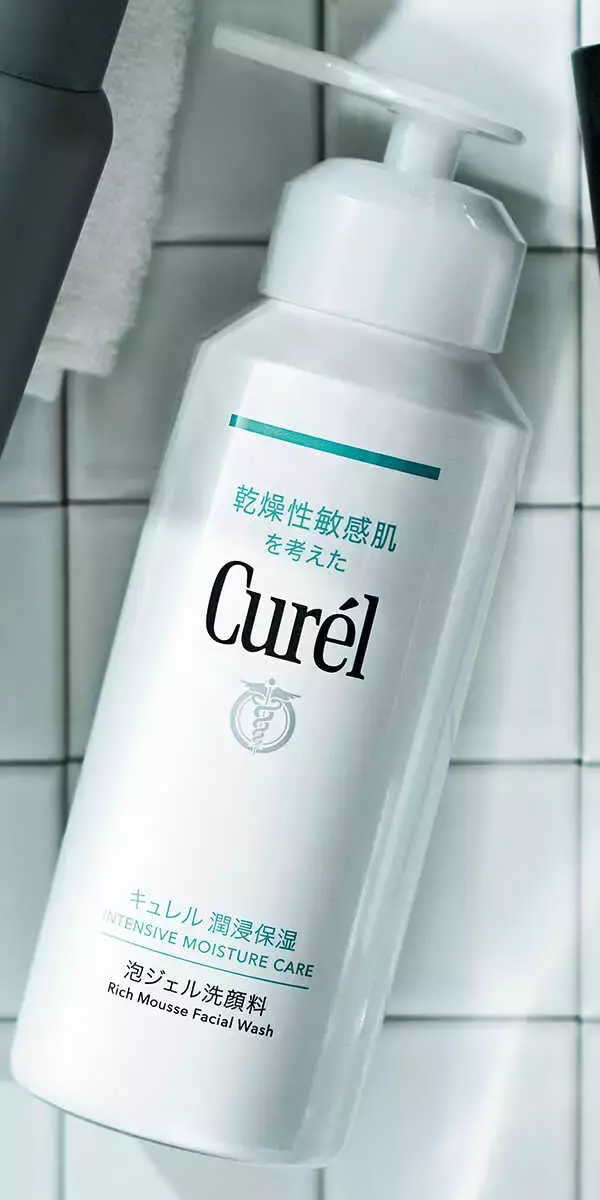 Safari BEAUTY 海男のための身だしなみ！“フェイスウォッシュ3選”！　シュワシュワ泡が心地いい、“美容炭酸”で男を磨く！　