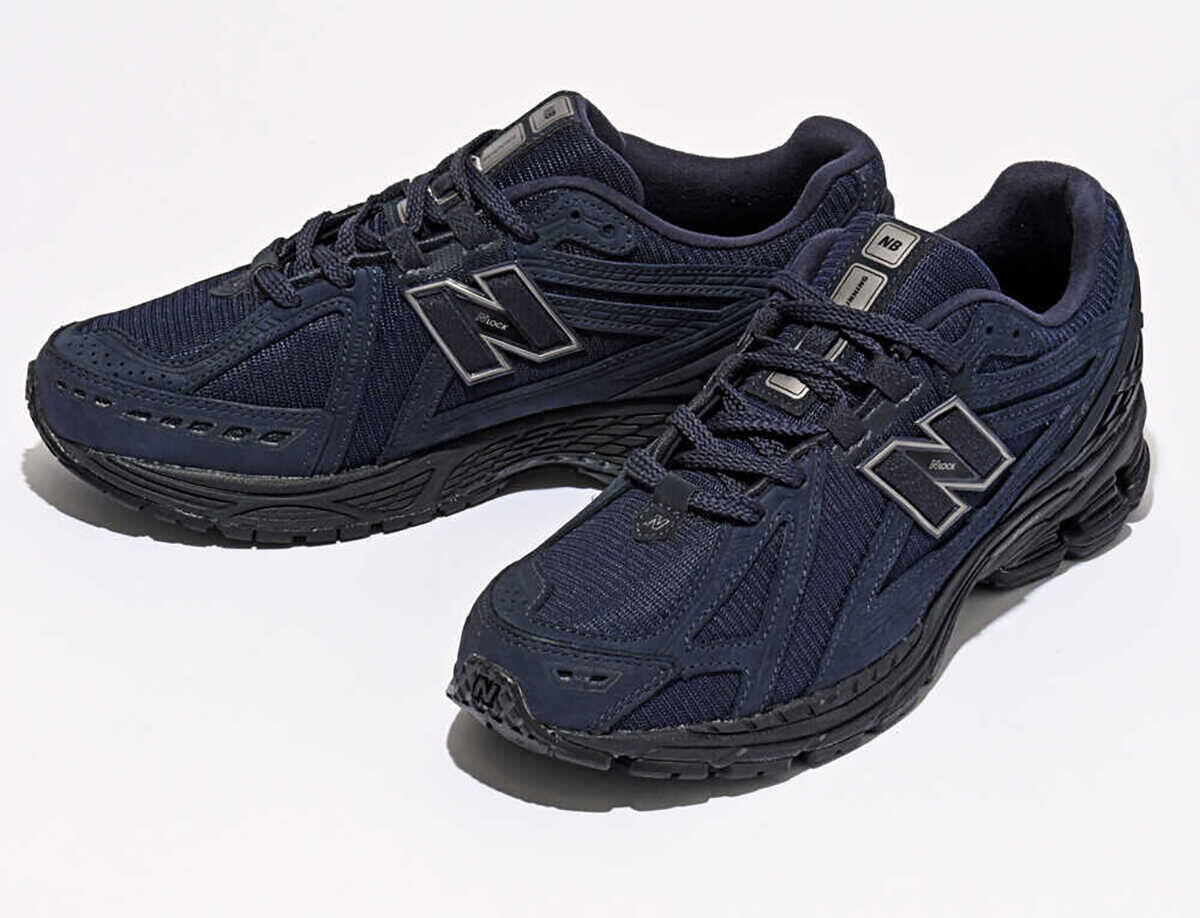 ビジネススタイルにも夏のショーツにも活用できる〈ニューバランス〉の限定シューズとは⁉︎