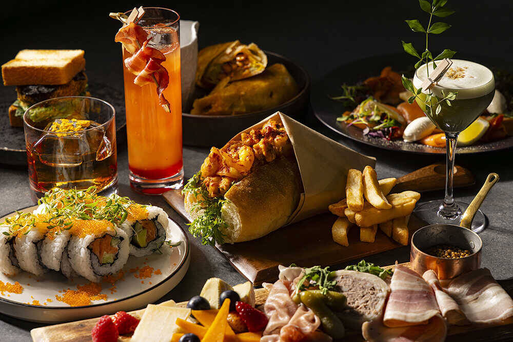 【キンプトン新宿東京】新宿で堪能する本場NYステーキと西海岸ラウンジ！