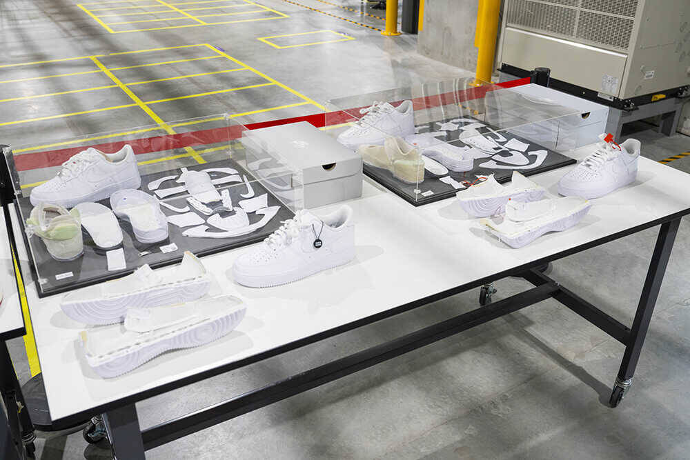 ウワサの“スニダン鑑定研究所”に潜入！“スニダン”の商品はなぜ信頼できるのか⁉︎【取材レポート】