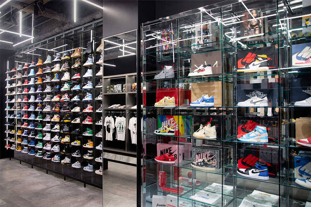 ウワサの“スニダン鑑定研究所”に潜入！“スニダン”の商品はなぜ信頼できるのか⁉︎【取材レポート】