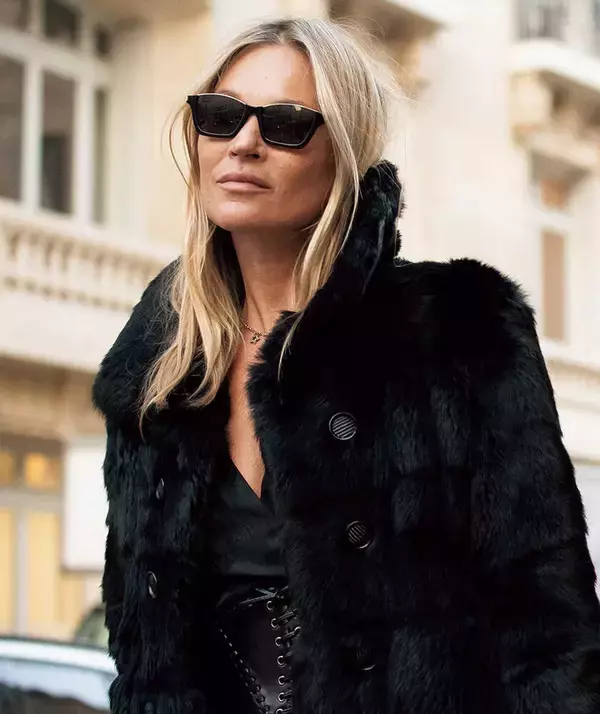 セレブと西海岸カーライフ！時代を作ったスーパーモデル【ケイト・モス】は、“洒落感”あるクルマ選び！