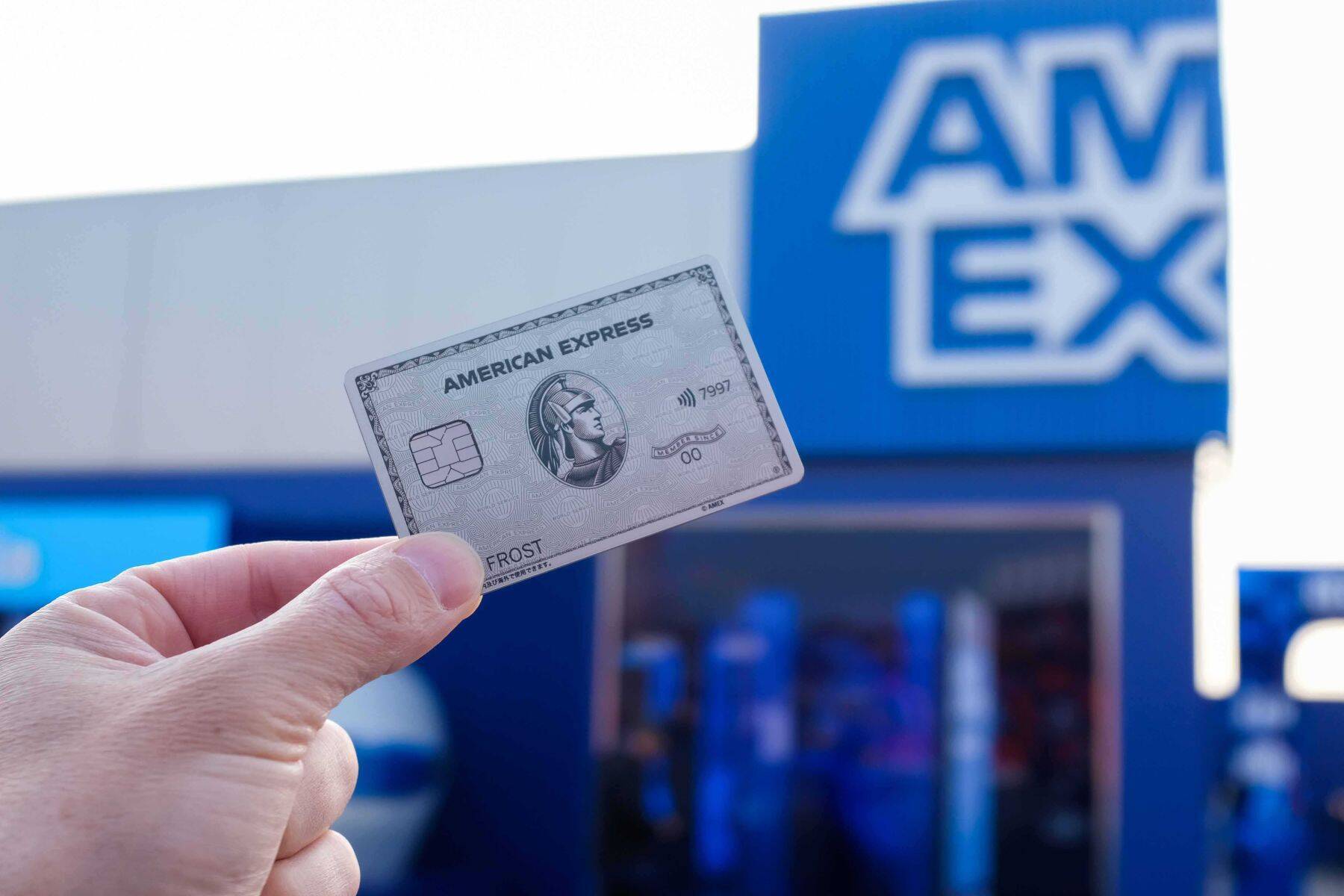 【第３弾】“F1”が〈アメックス〉でこんなに楽しくなるとは！　さらなる特別感を味わえる  “プラチナ・カード”の価値に迫る！