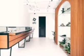 世界唯一のターコイズ鑑定士による１点もの天然ターコイズのジュエリーが並ぶショップ