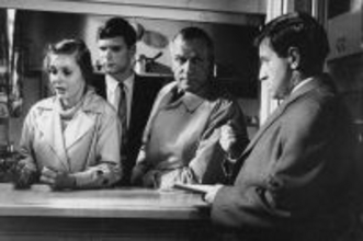 思っていた予想とまったく違う！？ 驚愕のどんでん返し映画５選！《再配信》