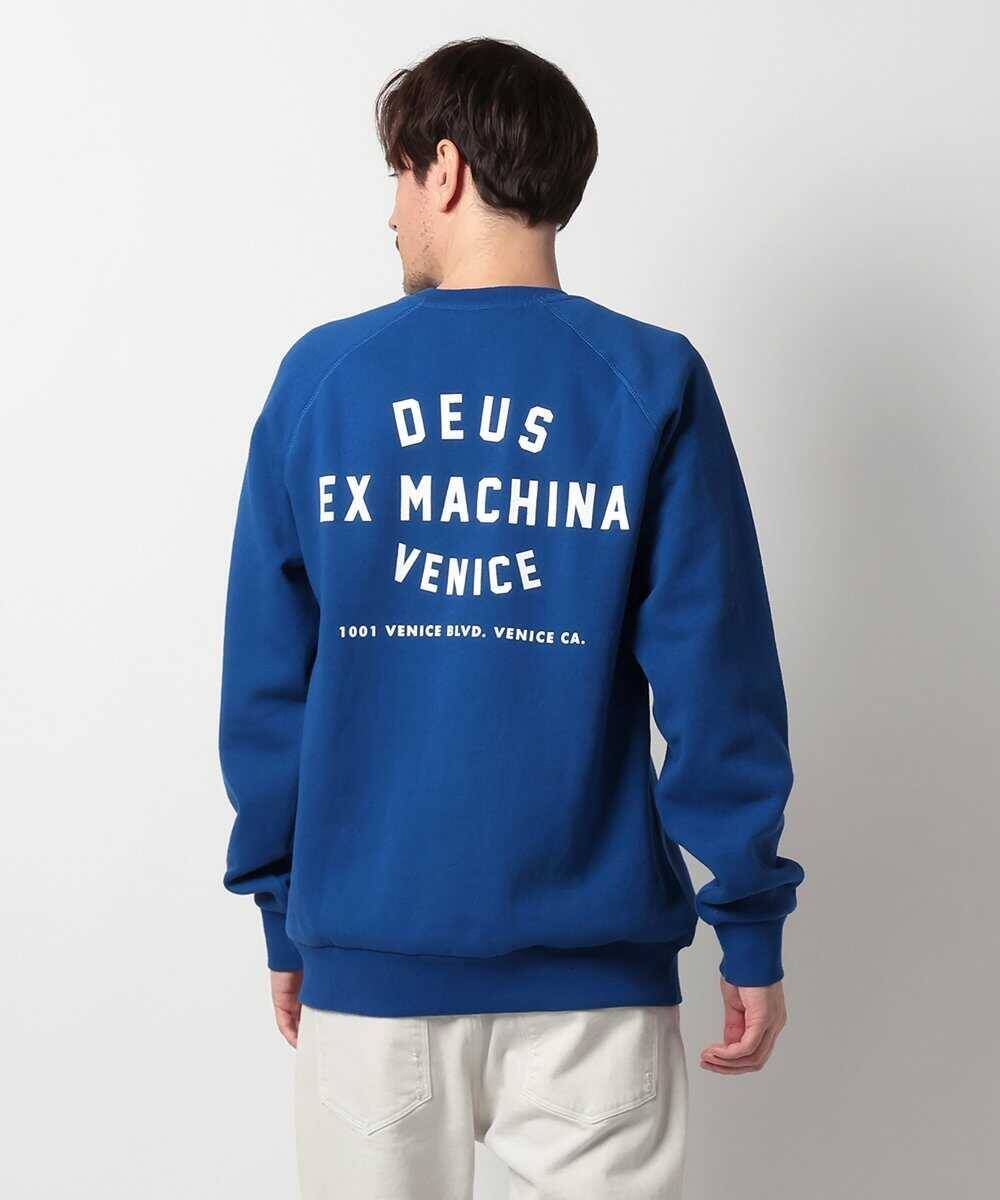 着る・巻く・かけるにも使いたい！セーター＆スウェットシャツの便利な使い方！