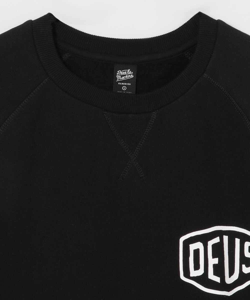 着る・巻く・かけるにも使いたい！セーター＆スウェットシャツの便利な使い方！