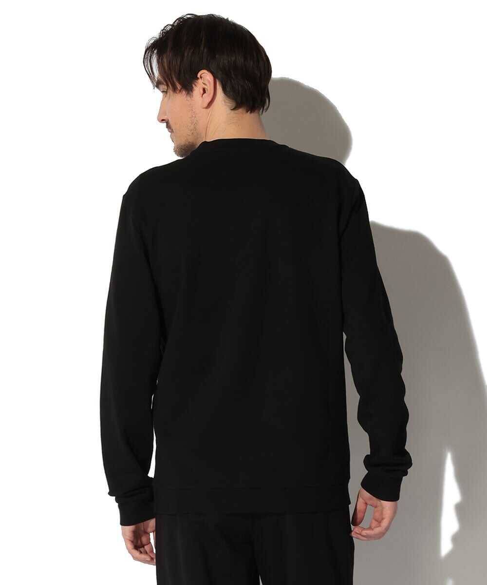 着る・巻く・かけるにも使いたい！セーター＆スウェットシャツの便利な使い方！