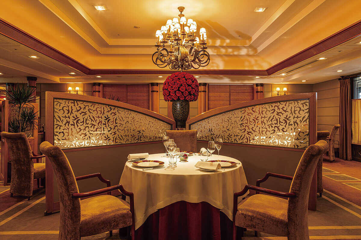 グルメジャーナリスト東龍のホテルグルメで“口福”体験！海外セレブも愛してやまない歴史あるホテルの選ばれしフレンチ