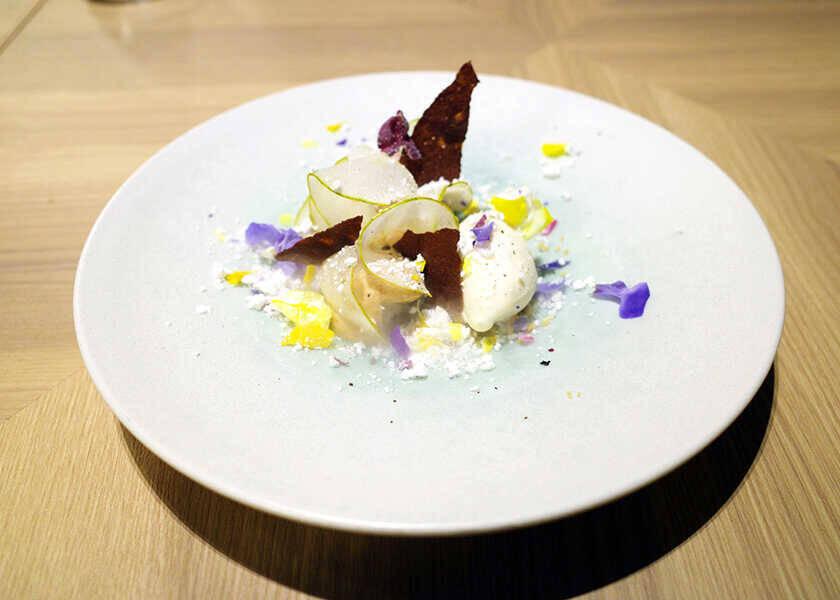 アレが食べたいからこの店へ！白金高輪のビストロノミーで、和やかにフレンチのフルコースを堪能！