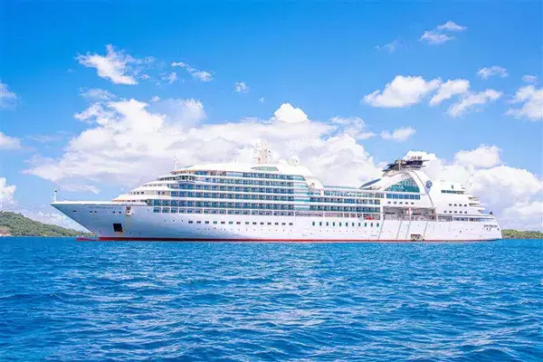 寒〜い、冬の日本を抜け出して、47日間の『南洋の楽園クルーズ』へ！