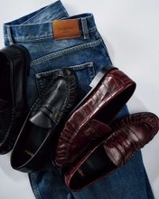 今、セレブの間で大人気！"シワシワ"ローファーを知っているか？