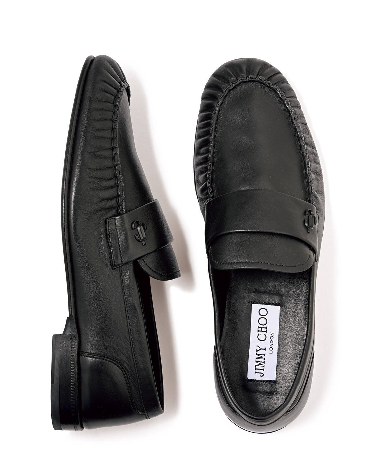 今、セレブの間で大人気！"シワシワ"ローファーを知っているか？