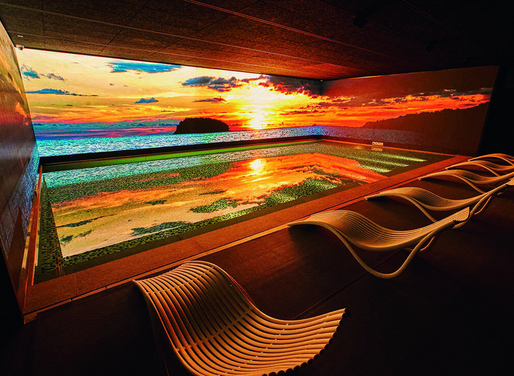 Urban Safari CLOSE-UP BRAND パラダイスシティ＂パラダイスシティ＂を堪能する。