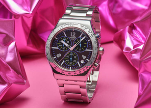 大切な人と、かけがえのない時間を過ごす〈スウォッチ〉ホリデーコレクションで心温まる毎日を！