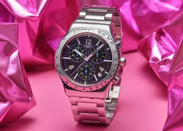 大切な人と、かけがえのない時間を過ごす〈スウォッチ〉ホリデーコレクションで心温まる毎日を！