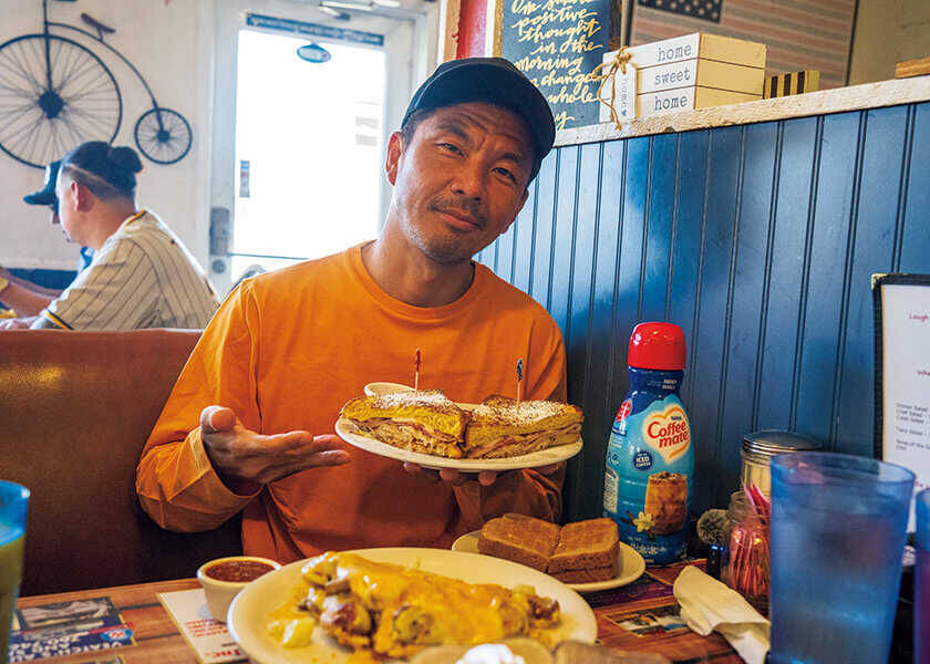 カリフォルニアのビーチタウン巡り！カリフォルニア随一の観光スポット、“サルベーション・マウンテン”を訪れる！