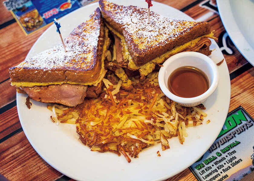 カリフォルニアのビーチタウン巡り！カリフォルニア随一の観光スポット、“サルベーション・マウンテン”を訪れる！