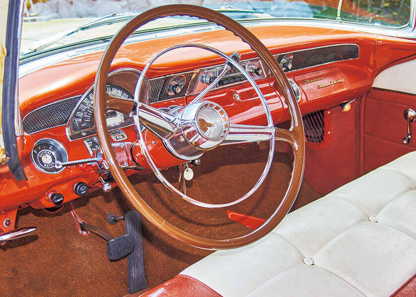 IKURA’S American Automobileせっかく乗るのなら世界観ごと楽しみたい！　1955年式〈ポンティアック〉スターチーフ サファリ