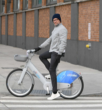 【まとめ】ヒュー・ジャックマンの冬コーデ6選