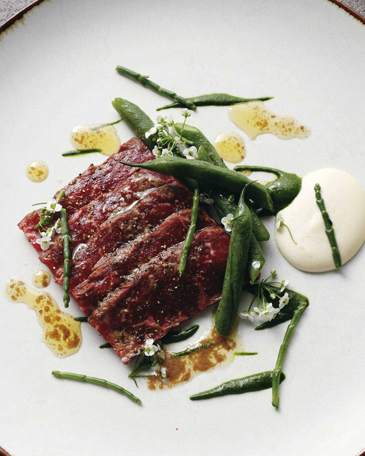 はまだふくこの発見！ 料理とお酒のベストマッチング！香ばしく焼いたステーキに、このワインがピッタリ合う！