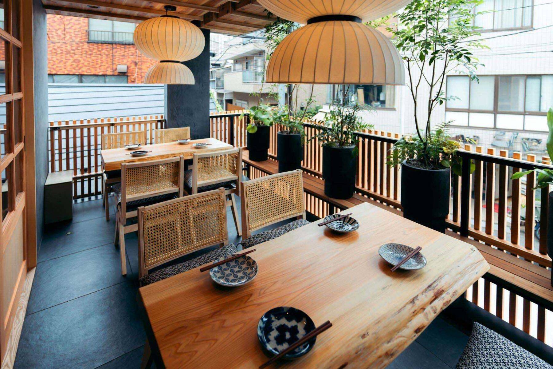 アレが食べたいからこの店へ！ますます人気が増すばかり、食通が訪れる話題のレストラン！