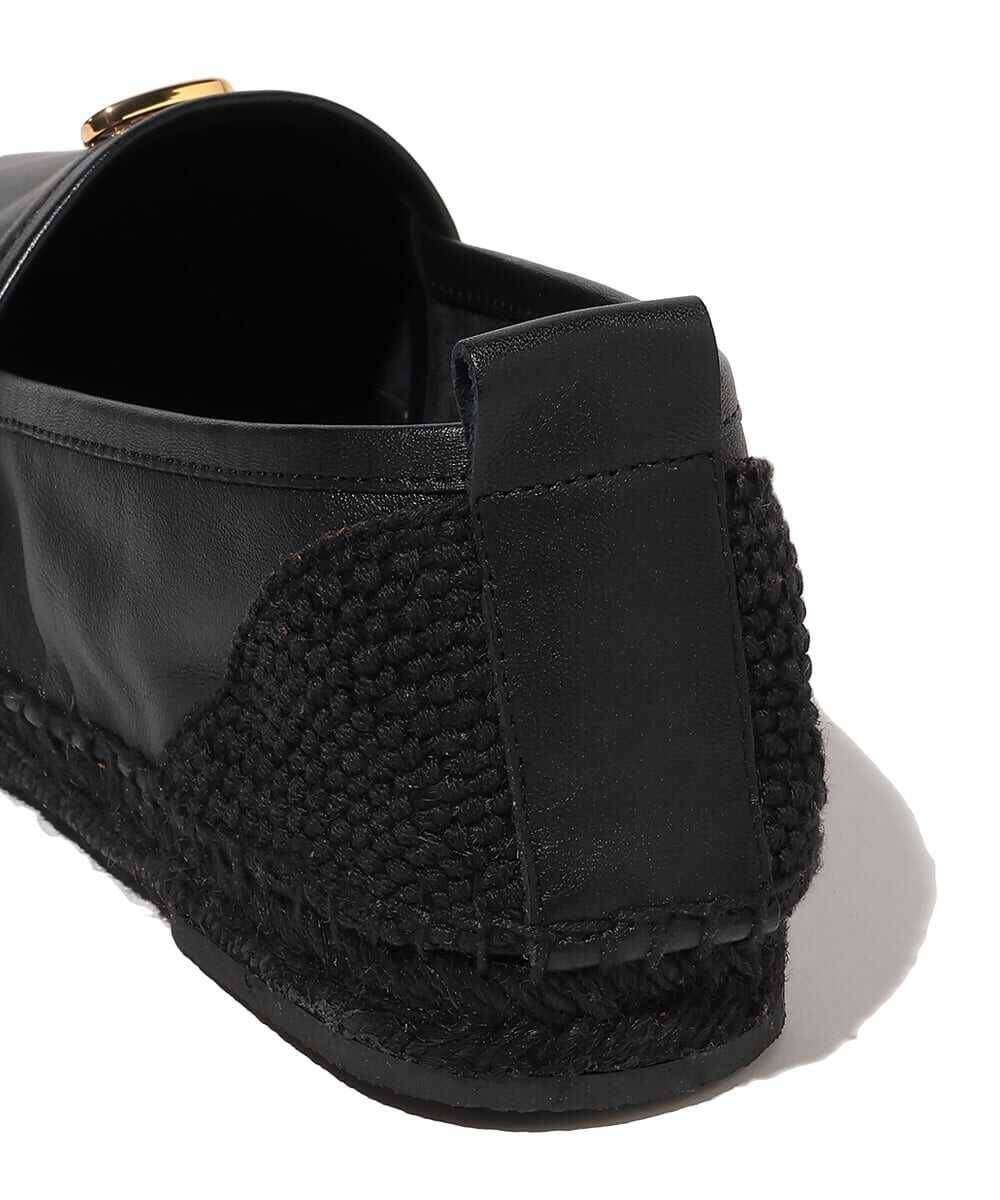 さあ、素足履きの季節がやってきた！今度に新作エスパ、ナーテックは大人が履くべき要素が満載！