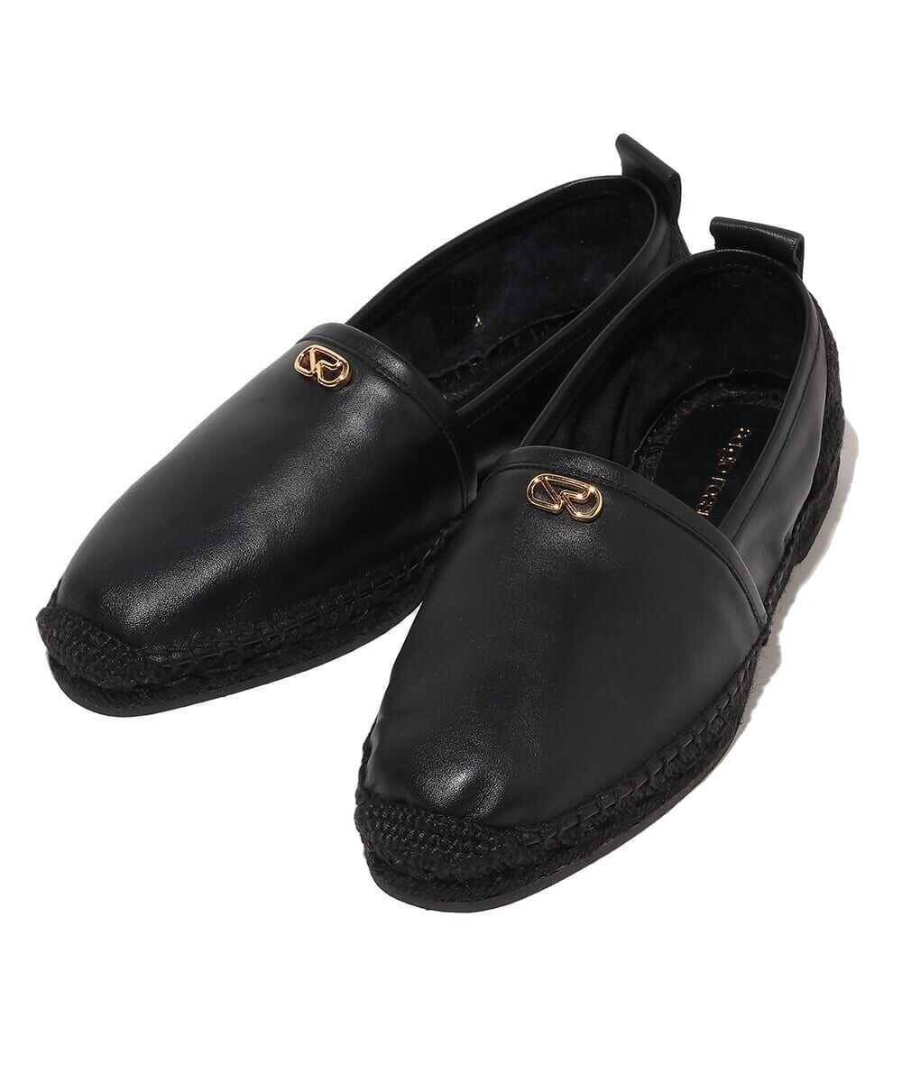 さあ、素足履きの季節がやってきた！今度に新作エスパ、ナーテックは大人が履くべき要素が満載！