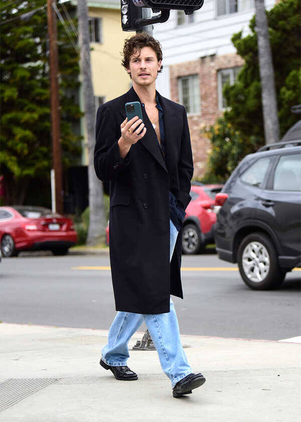 セレブの100人のコート！“抜け感足し”がセレブの答え！