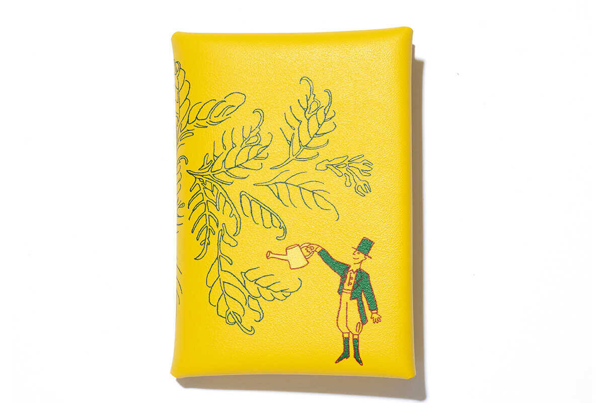 レザー小物を買うならサン・イエローかオーシャン・ブルーがいい！