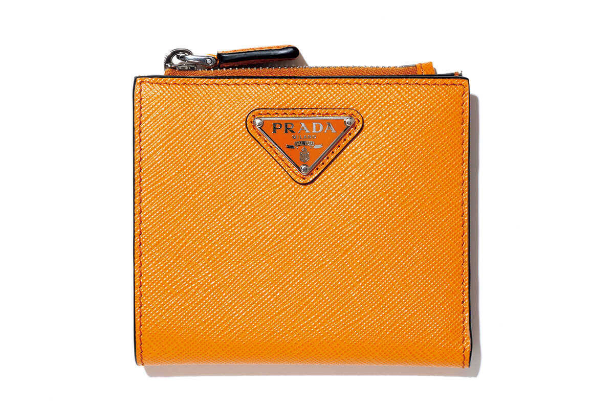 レザー小物を買うならサン・イエローかオーシャン・ブルーがいい！