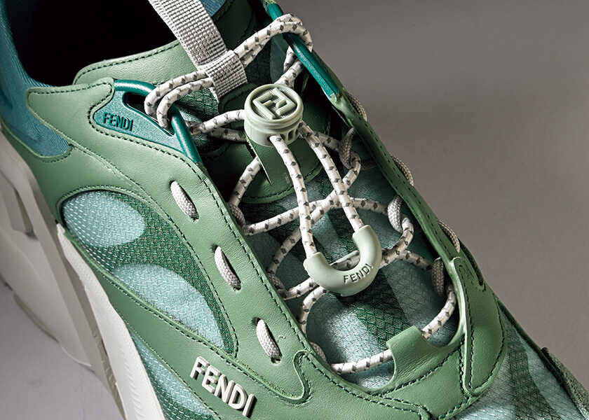 Catch the Wave！大人にふさわしい、〈フェンディ〉の品格ある厚底スニーカー！