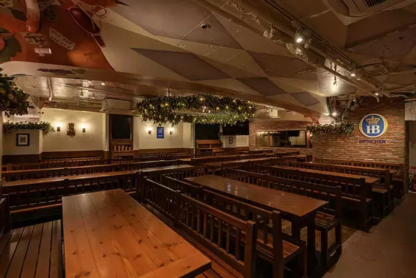 本場ミュンヘンの熱気を新宿！名門ビアホールが再現する“大人の社交場”が誕生！