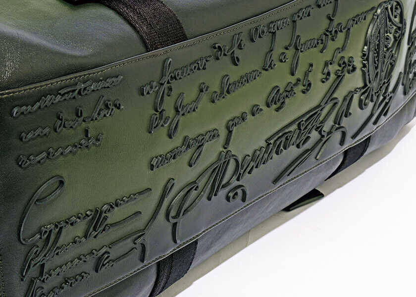 Catch the Wave！旅好きの心をとらえる！　機能的な仕掛けが満載の“キャリーオンバッグ”！