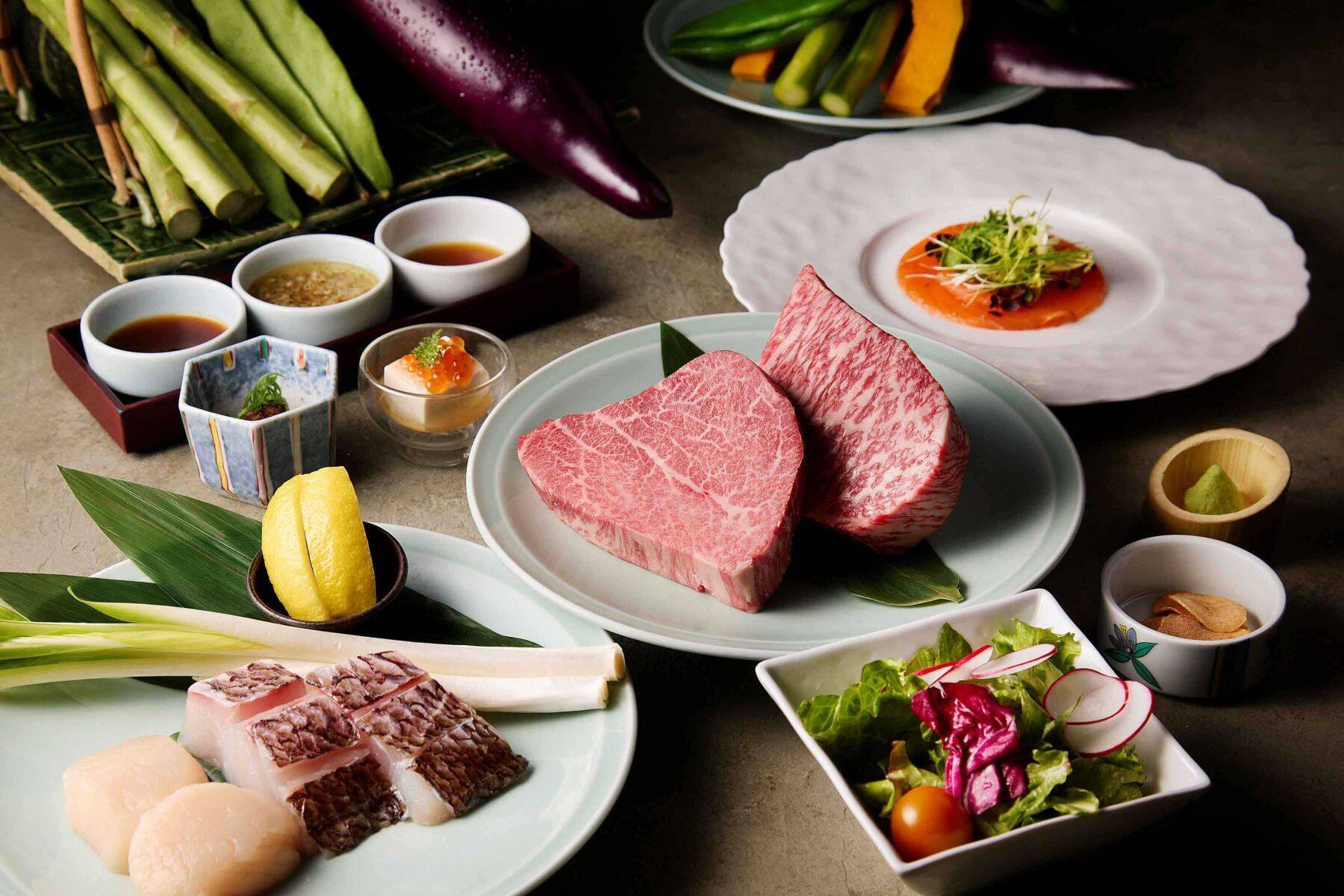 グルメジャーナリスト東龍のホテルグルメで“口福”体験！口の中でとろけるような、最高の肉の旨味に思わず唸る美味さ！