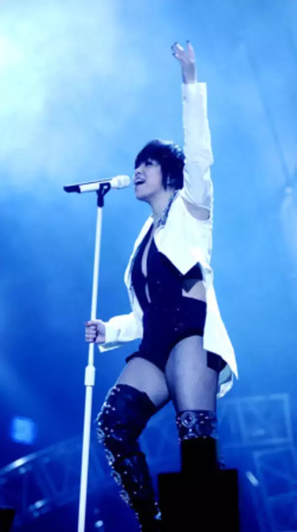 【中華芸能】張恵妹：王力宏との愛再燃報道に「引退」かけて反論