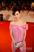 【華流】ファン・ビンビン、中国アニメで声優に挑戦！