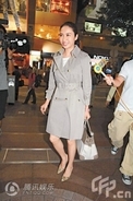 【華流】香港女優ジジ・ライ、障害を持つ富豪と2月に結婚