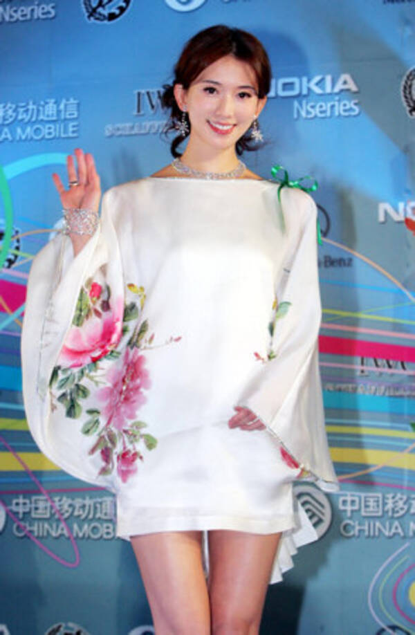 華流 台湾美人モデルの林志玲 韓国で大食い 09年1月29日 エキサイトニュース