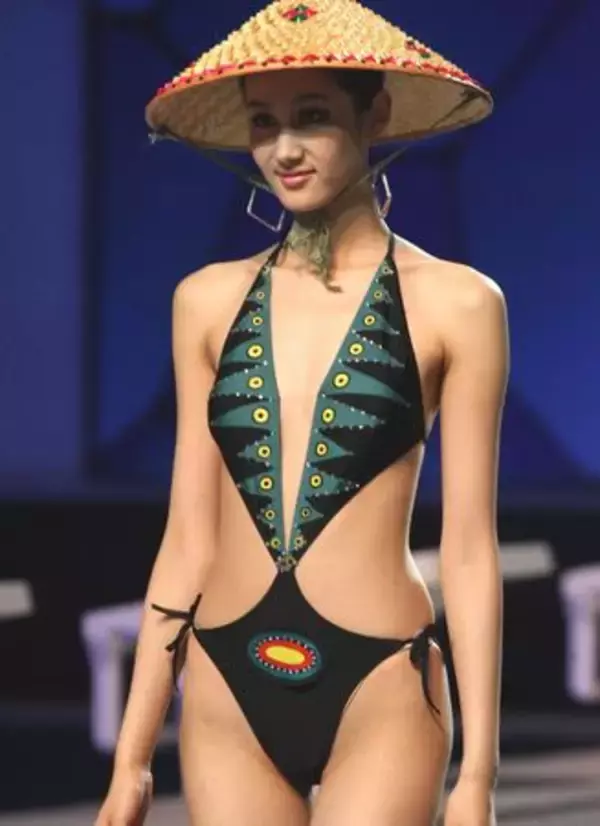 北京・水立方で水着デザインのコンクール（3）