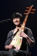【韓流】チョン・イル、日本初のファンミーティングで琵琶の演奏
