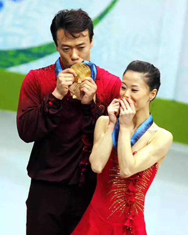 ベテラン夫婦がついにやった！中国フィギュア界初の金メダル獲得！